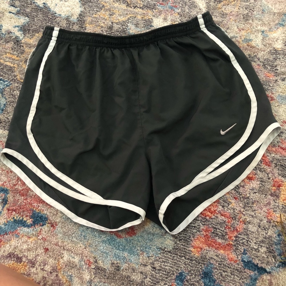 Nike dri-fit athletic shorts grey & white (norts)